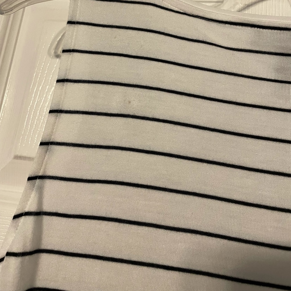 White House Black Market One-sided Ruffle Tank - Picture 10 of 10